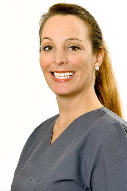 Kieferorthopädie Wiesbaden - Nicola A. Ludwig M.A.